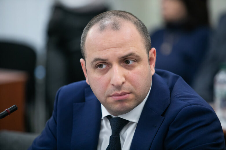 Про нового міністра оборони 01