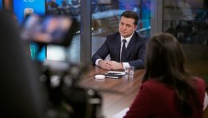 Украинский туризм нужно рекламировать на ведущих западных телеканалах, - Зеленский