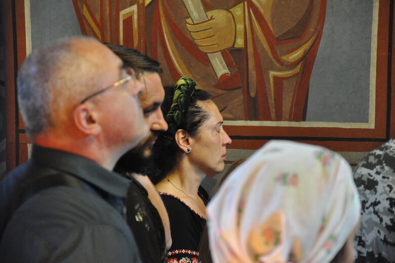 З телеведучим та військовим Карімом Гуламовим, який загинув у бою з російськими окупантами, попрощались у Києві 43