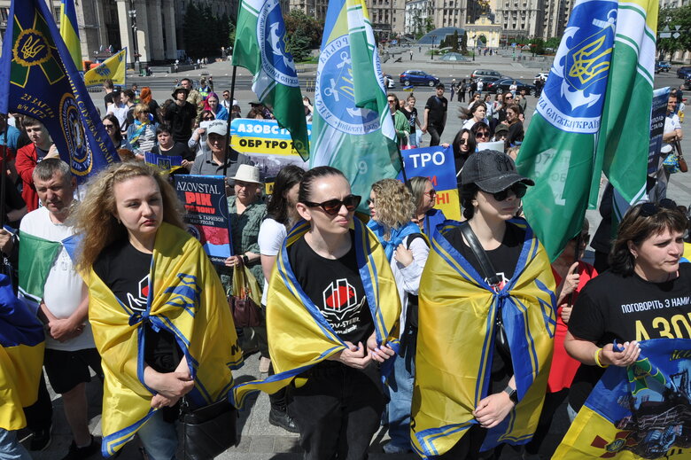 Anniversary of order to withdraw from Azovstal: march We are waiting for home of heroes of Mariupol took place in center of Kyiv 29