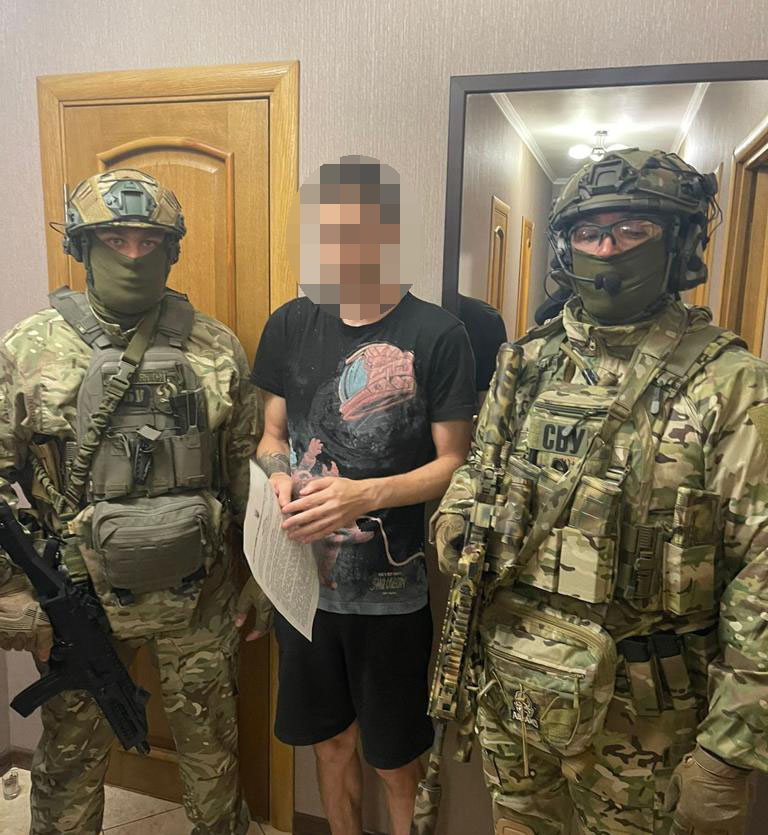 Члени злочинного угруповання вкрали у нотаріуса 11 млн грн Фонду гарантування вкладів 08