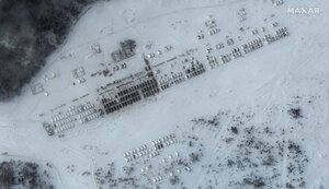 Війська РФ на кордоні з Україною отримали запаси крові, - Reuters