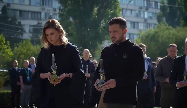 Впевнені, що Крим буде вільним, - Зеленський відкрив Меморіал пам’яті жертв геноциду кримськотатарського народу. ВІДЕО+ФОТО