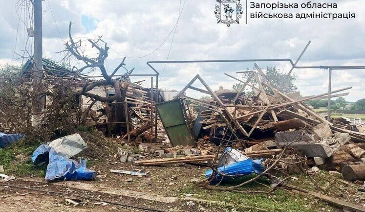 Доба на Запоріжжі: понад 400 ударів по 14 населених пунктах, є поранений