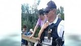 Найманці РФ не пускають українських саперів на інший бік моста в Станиці Луганській. ВIДЕО