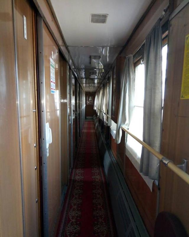 Укрзалізниця показала пасажирський вагон після капремонту й озвучила вартість робіт 05