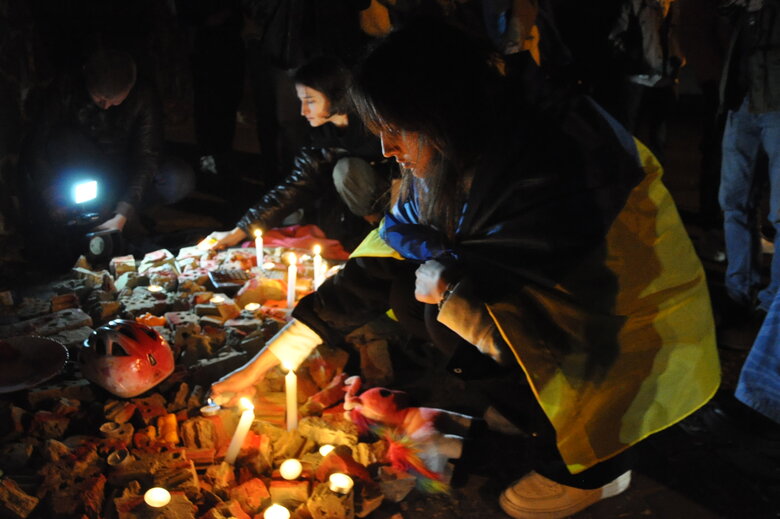 Russia+Iran new axis of evil: у Києві пікетували посольство Ірану через постачання зброї Росії 17