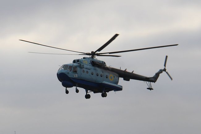 На Приазовї вертоліт Морської авіабригади змусив відійти від українського берега корабель ФСБ Росії, який займався збором розвідданих, - пресцентр ОС 02