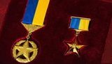 Зеленський присвоїв звання Героя України (посмертно) загиблим у 2014 році воїнам Горбенку та Гурняку. ФОТОрепортаж