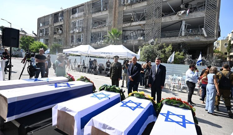 Israel bids farewell to family from Odesa who died in Iranian strike. PHOTOS