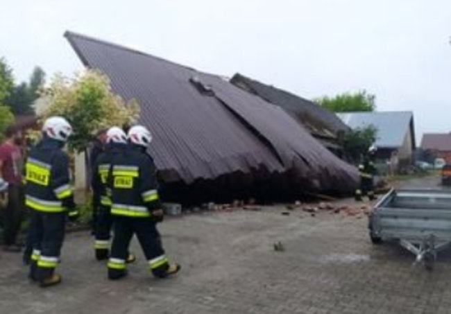 Польщу затопило: у країні пройшли сильні зливи 02