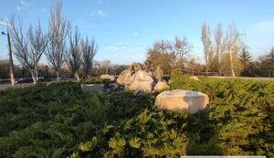 В Николаеве взорвали обелиск "Родина-мать". ВИДЕО+ФОТОрепортаж