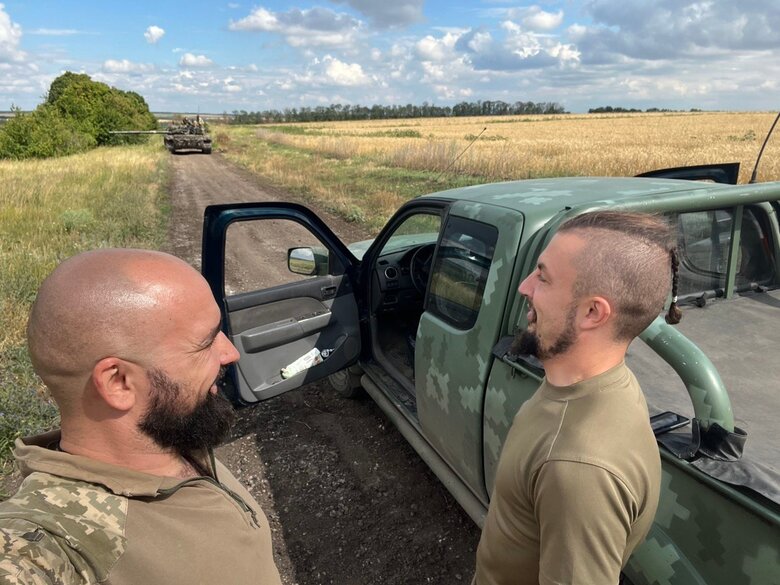 Танкіст Павло Філик: На один наш танк було чотири їхні. Це стандартна ситуація. Було й таке, що одним танком виходили на вісім-десять російських 03