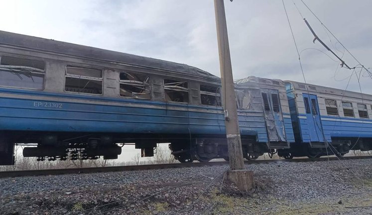 Враг усилил атаки на железную дорогу, основные цели - подвижной состав, - "УЗ"