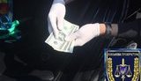 Голову Коростенської РДА затримали на Житомирщині на хабарі 1,5 тис. дол. за виділення землі, - військова прокуратура. ФОТО