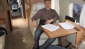 Порошенко перевел начальника своей охраны Федорова в ГУР МО, чтобы дать ему звание генерал-лейтенанта и засекретить указ, - Бутусов