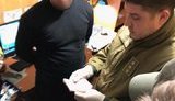 Судебный эксперт-криминалист задержан при получении 5 тысяч взятки на Луганщине, - пресс-центр штаба ООС. ФОТО