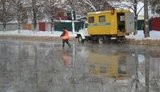 Потоп на Святошино: улица превратилась в каток. ФОТО