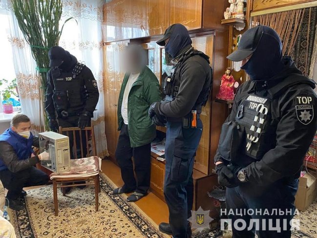 Операция Паутина: киберполицейские разоблачили злоумышленников, которые развращали детей и распространяли порноконтент 01
