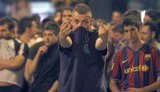 Фанов "Барселоны" успокоили только резиновые пули. ФОТОрепортаж