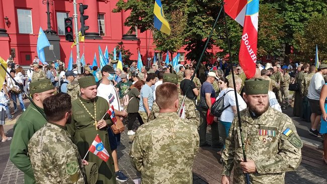 У центрі Києва відбувся Марш захисників України 22