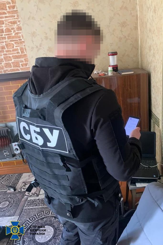 Припинено антиукраїнську діяльність ще 11 інтернет-агітаторів, - СБУ 01