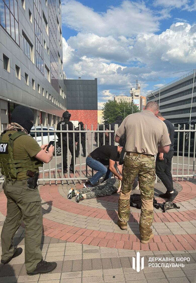 Затримано співробітника СБУ Кулініча, який працював на спецслужби РФ та передавав їм таємні дані, - ДБР 03