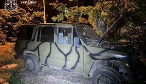 Підпалив авто офіцера Нацгвардії, Героя України, - повідомлено про підозру уродженцю Сімферополя. ФОТОрепортаж