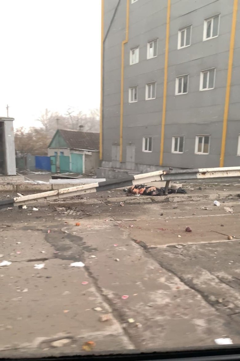 Маріуполь після ворожих обстрілів: Сподіваємося, ці фото стануть доказовою базою в Гаазькому трибуналі! 12 Маріуполь після ворожих обстрілів: Сподіваємося, ці фото стануть доказовою базою в Гаазькому трибуналі! 12