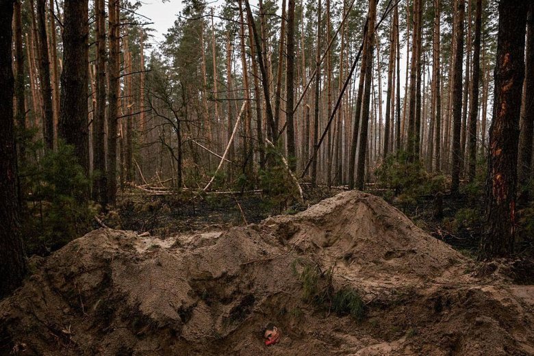 Сліди тортур, тіла зі звязаними руками та спроби приховати злочини: звірства росіян у Бучі 02