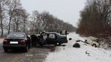 На Львовщине столкнулись три авто: два человека погибли, девятеро – травмированы. ФОТО