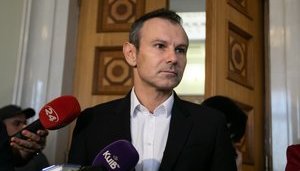Мы предлагали дообсуждать вопрос земли, но нам сказали нет, - Вакарчук