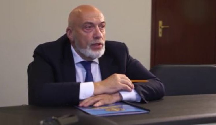 Мільйонні статки і таємні гості головного експерта країни Рувіна: "Я проста людина. Ще раз кажу - абсолютно проста". ВIДЕО