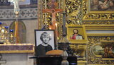 левін