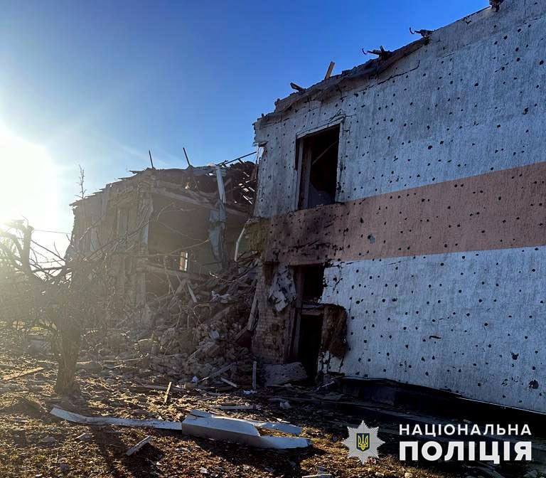 Последствия обстрелов Донетчины российскими захватчиками: 3 человека погибли, 8 получили ранения 03