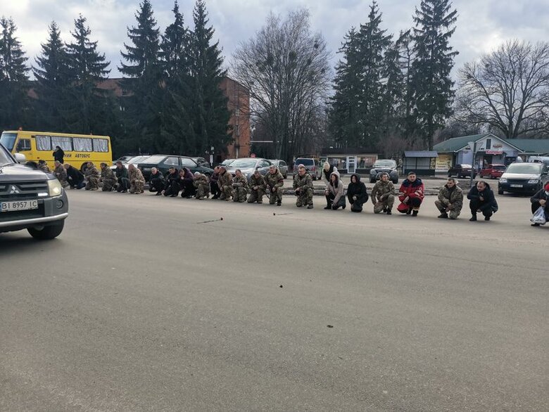 Вбивство військового ТЦК на заправці. В Диканьці попрощалися з Олександром Сикальчуком