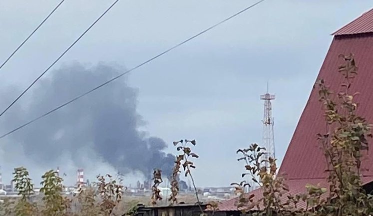 Дрони СБУ вдарили по НПЗ "Башнафта- УНПЗ" в Уфі, - джерела. ФОТО
