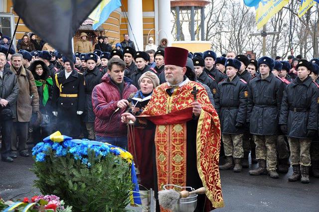 Kruty Heroes commemorated with march and requiem in Kyiv 07