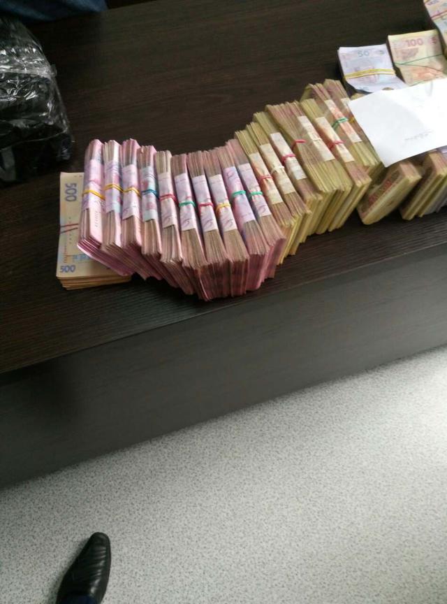 Налоговики на Ривненщине разоблачили руководителей мясоперерабатывающей компании, не заплативших более 5,5 млн грн налогов 08