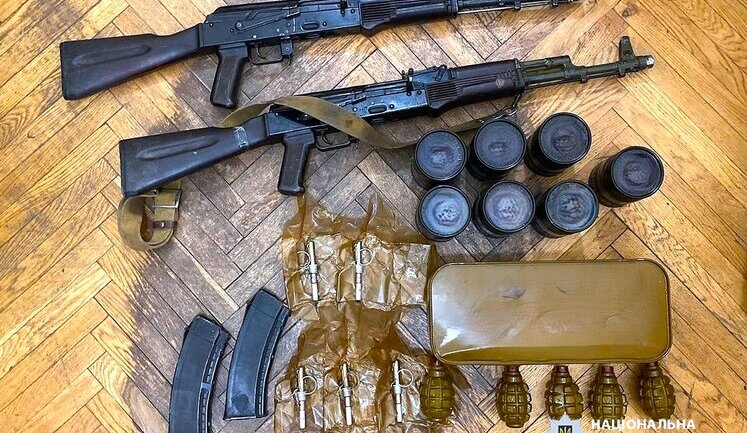 Ликвидирован канал незаконного оборота оружия на Прикарпатье: задержаны четверо участников преступной группировки, - Нацполиция. ФОТОРЕПОРТАЖ
