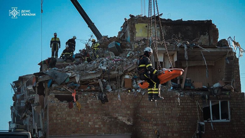 Rescue operations complete after deadly Russian strike on Kyiv