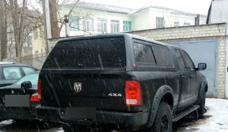 Полиция квалифицирует подрыв машины Черемухина в Харькове как посягательство на жизнь правоохранителя. ВИДЕО