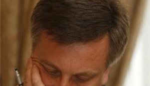 Пресс-служба СБУ дискредитирует Наливайченко: подтверждено, что глава СБУ был кадровым сотрудником КГБ