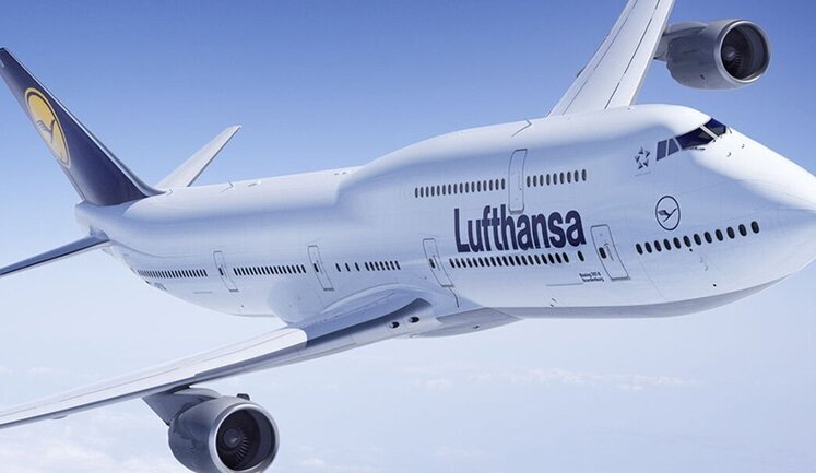 Lufthansa перестанет пускать на борт пассажиров в медицинских масках