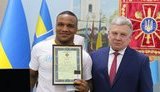 Беленюк отримав звання "старший лейтенант" і пістолет ПМ. ФОТО