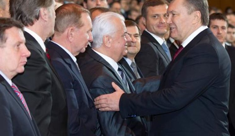 Ющенко вместе с Януковичем отпраздновали День Соборности. ФОТОрепортаж