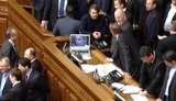 Бютовцы установили на ноутбуке коммуниста Мартынюка портрет Тимошенко. ФОТО