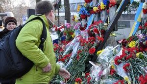 Панахида за Героям Небесної Сотні відбулася в центрі Києва. ВІДЕО+ФОТОрепортаж