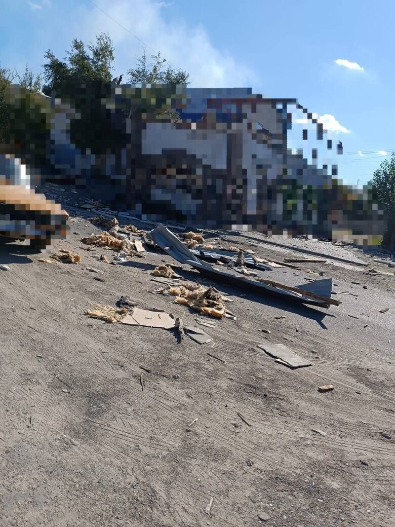 Росіяни вдарили по магазину в Антонівці на Херсонщині, є постраждалі
