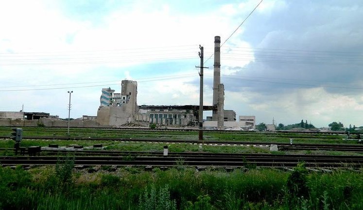 С приходом "покращення" предприятия Донбасса небывалыми темпами сдают на металл. ФОТОрепортаж